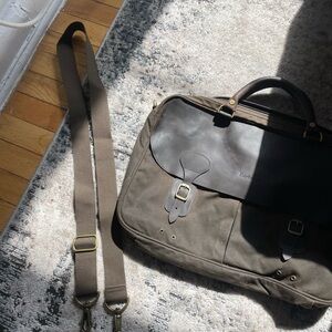 Barbour Men’s Waxed Briefcase - Olive